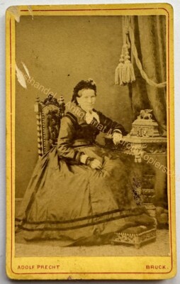 orig. CDV Foto Fotografie alt Bild Frau Dame Mode um 1865 Percht Bruck