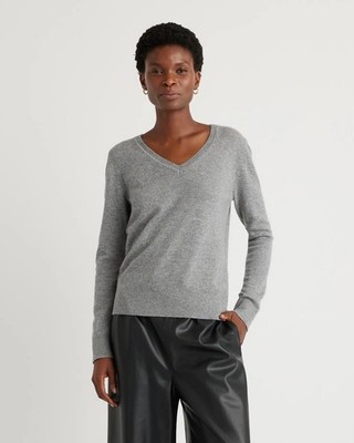 QUINCE Mongolian Cashmere V-Neck Sweater XS 0/2 Heather Gray Soft Cozy