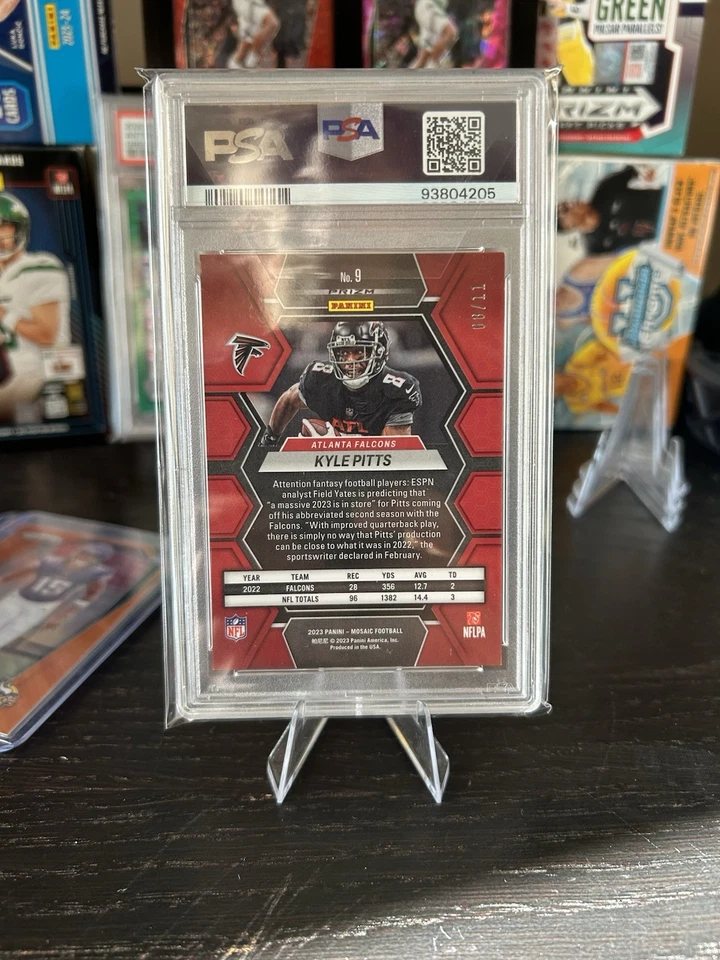 2023 Panini Mosaic - Kyle Pitts #9 Green Swirl Mosaic Prizm /11 - Image 2 of 3