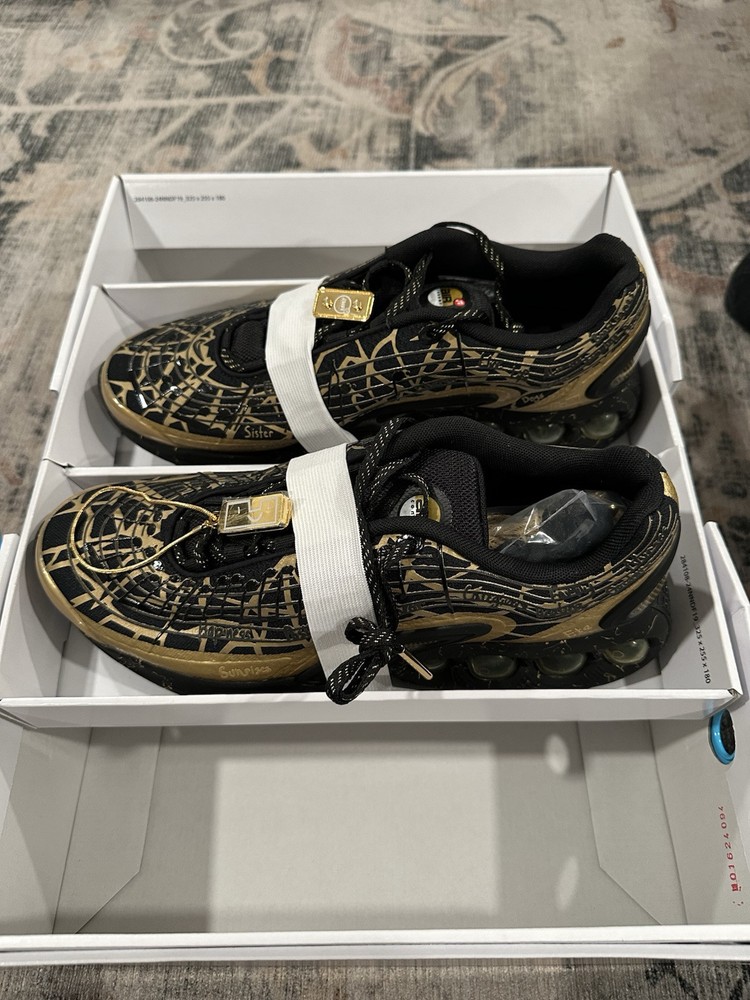 Nike Air Max Dn X Doernbecher Freestyle Connor IB6063-920 Size 10.5 Men’s