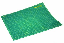 Heavy Duty Cutting Mat, 60 x 45 cm