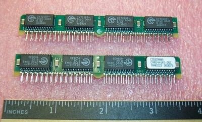QTY (2) CYM1441PZ-25C CYPRESS 60 PIN ZIP MEMORY MODULES 256Kx8 SRAM NOS/UNUSED