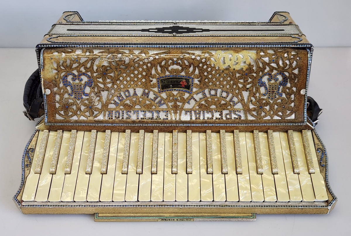 Special Model Excelsior New York 1927-1928 Piano Accordion with