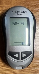 AccuChek Aviva Blood Glucose Monitoring Meter only 15 tests. Black chip Cphotos