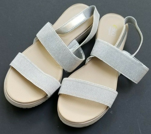 easy spirit sandals