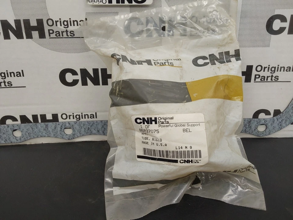 NECK FILLER FOR NEW HOLLAND FITS 60 MODELS. Part # 86837075. New Free Shipping! - Image 2 of 4