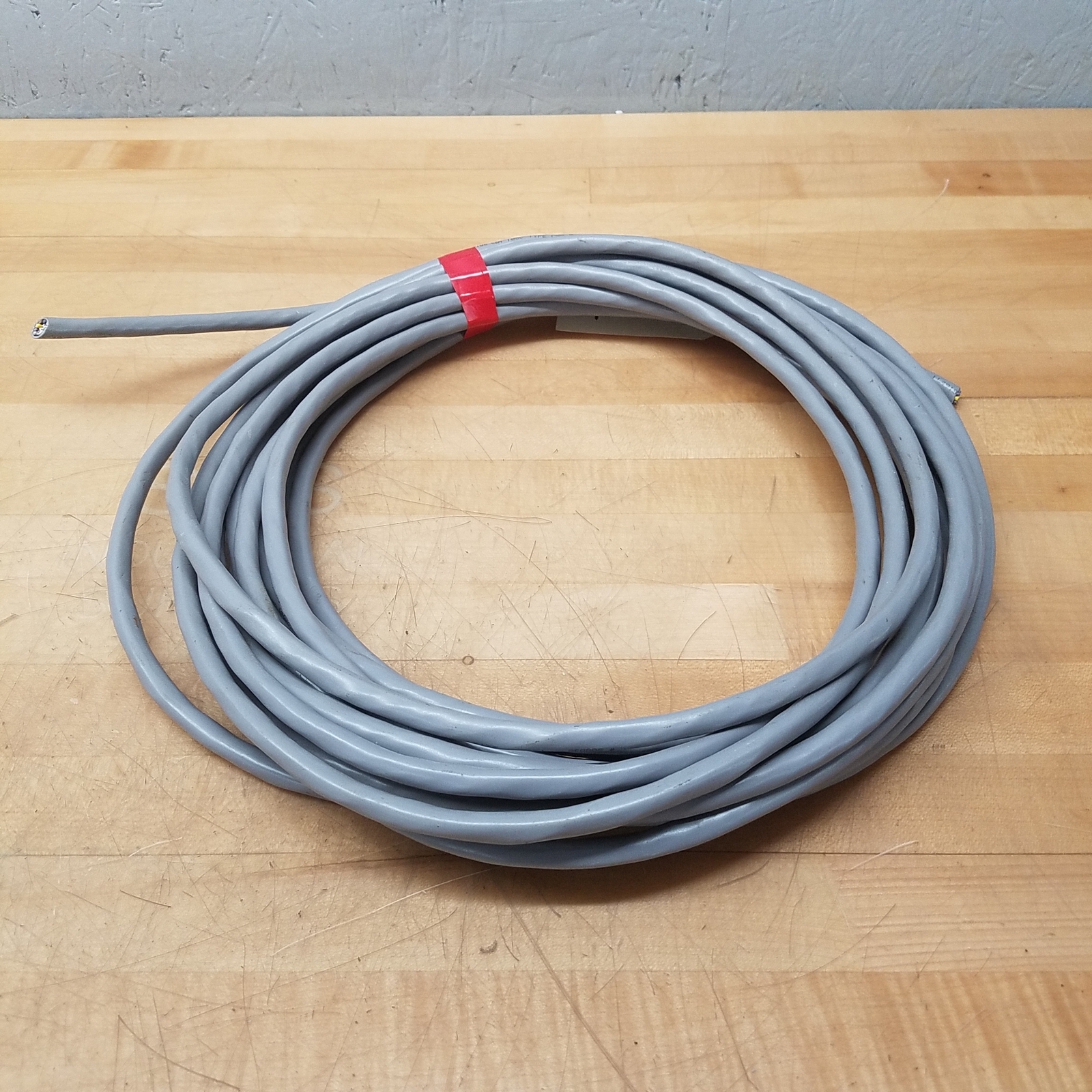 Alpha Wire 810277 MultiConductor Cable, 18 AWG, 10 Conductor, CSA