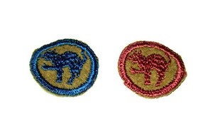 ORIGINAL WOOL WW1 81st DIVISION INFANTRY & FIELD ARTILLERY CAP PATCHES