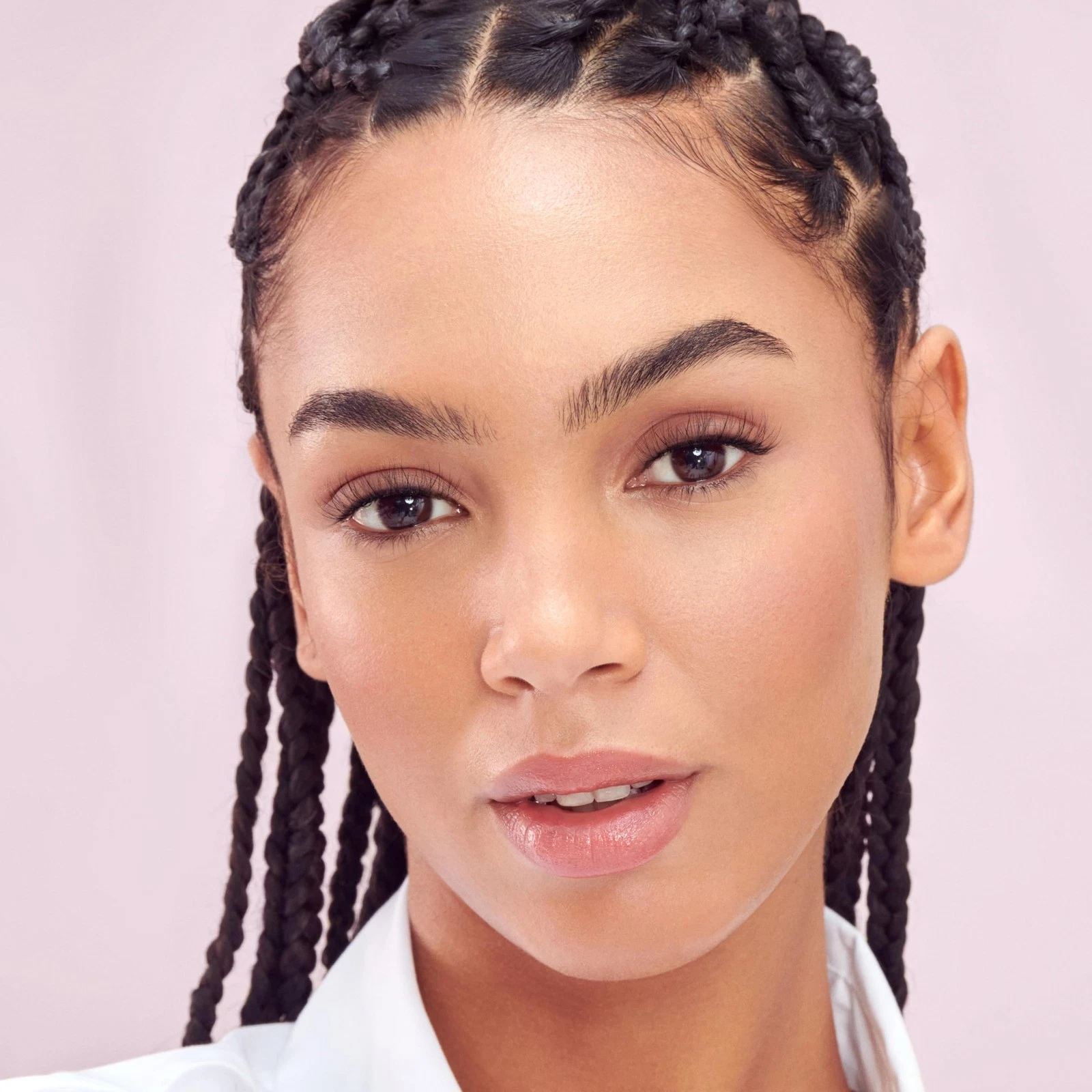 Kiss The New Natural, False Eyelashes, 'High Bun', 12mm, Includes 4 pairs of ... - product detail image 3