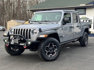 2020 Jeep Gladiator Sport S 4x4 4dr Crew Cab 5.0 ft. SB