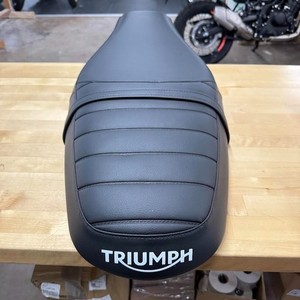 Triumph Street Twin Seat | eBay