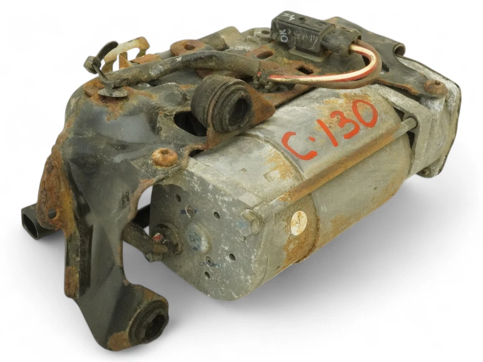 2010 - 2016 MERCEDES BENZ E CLASS W212 AIR SUSPENSON RIDE COMPRESSOR A2123200404 - Image 2 of 4