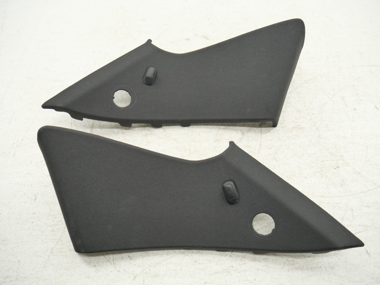 2007-2012 Audi R8 Quarter Trim Panel Left Right 420867287/ 42086728 OEM