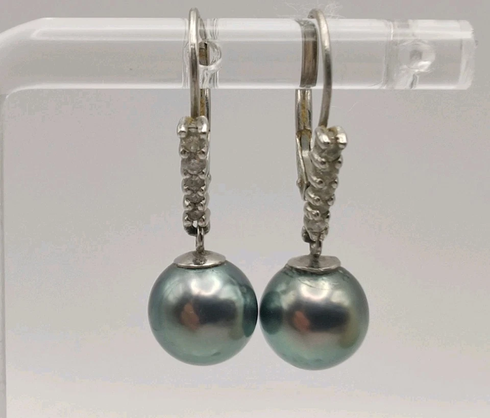 Elegant 14K White Gold Smokey Pearl & Diamond Pendant & Earring Set - Image 4 of 4