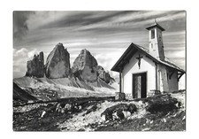 Chiesetta al Rifugio A.  Locatelli m 2438 - Tre cime di Lavaredo