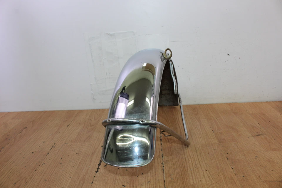 Honda CB750K 1972 guardabarros delantero Foto 3 de 4