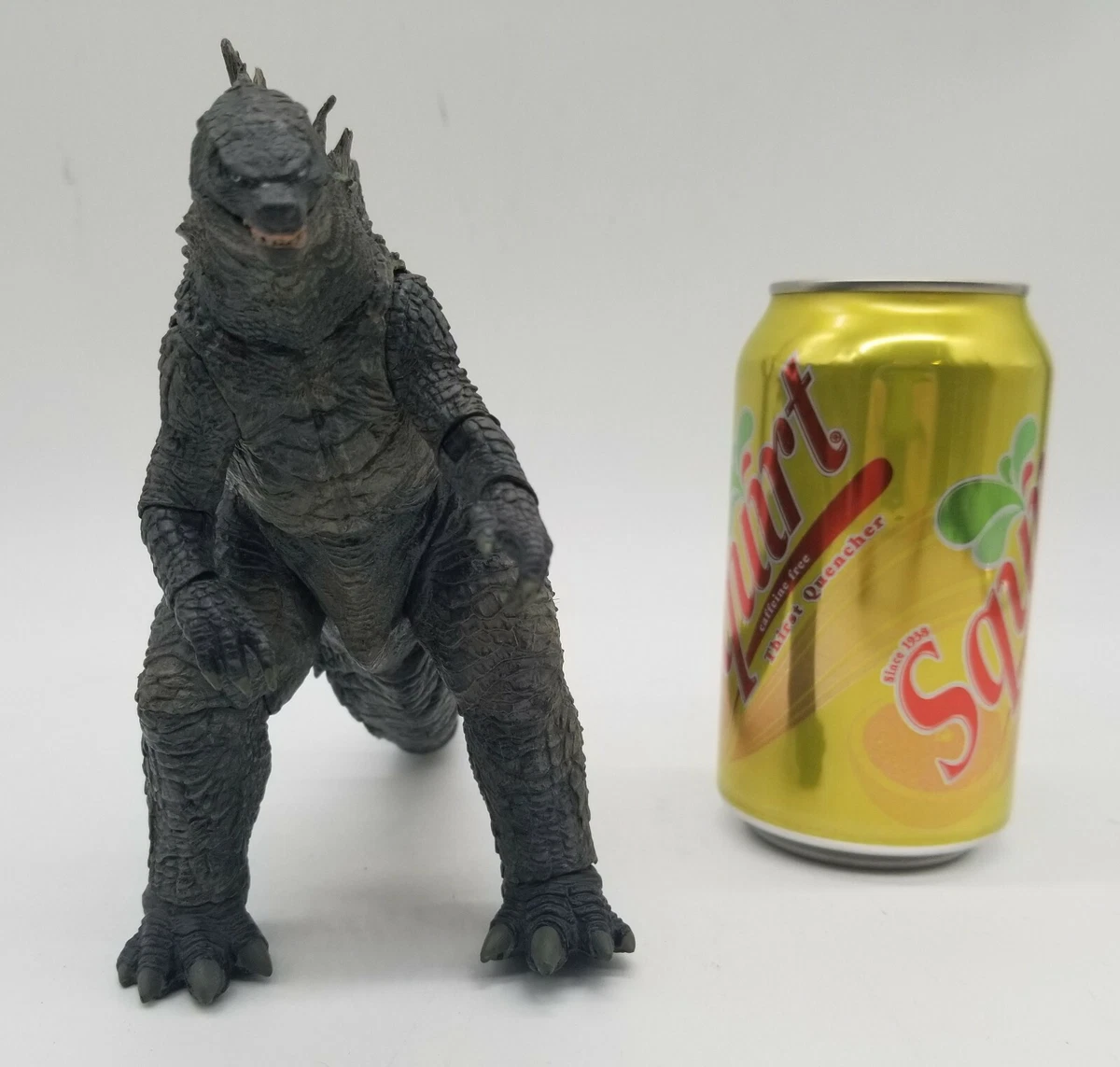 1994 TOHO NECA King of the Monsters Godzilla 12 Inch Head to Tail Action Figure