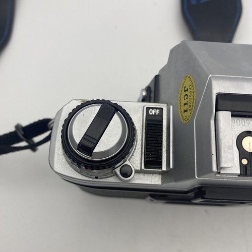 Minolta X-370 X370 35mm SLR Film Camera Body Only *Untested* As Is For Parts - Picture 6 of 10