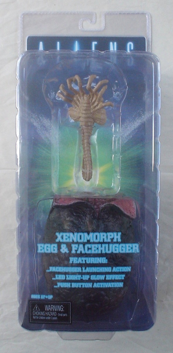 SF・ファンタジー・ホラー ALIENS Xenomorph Egg & Facehugger Aliens XENOMORPH EGG & FACEHUGGER Light-up LED, launching