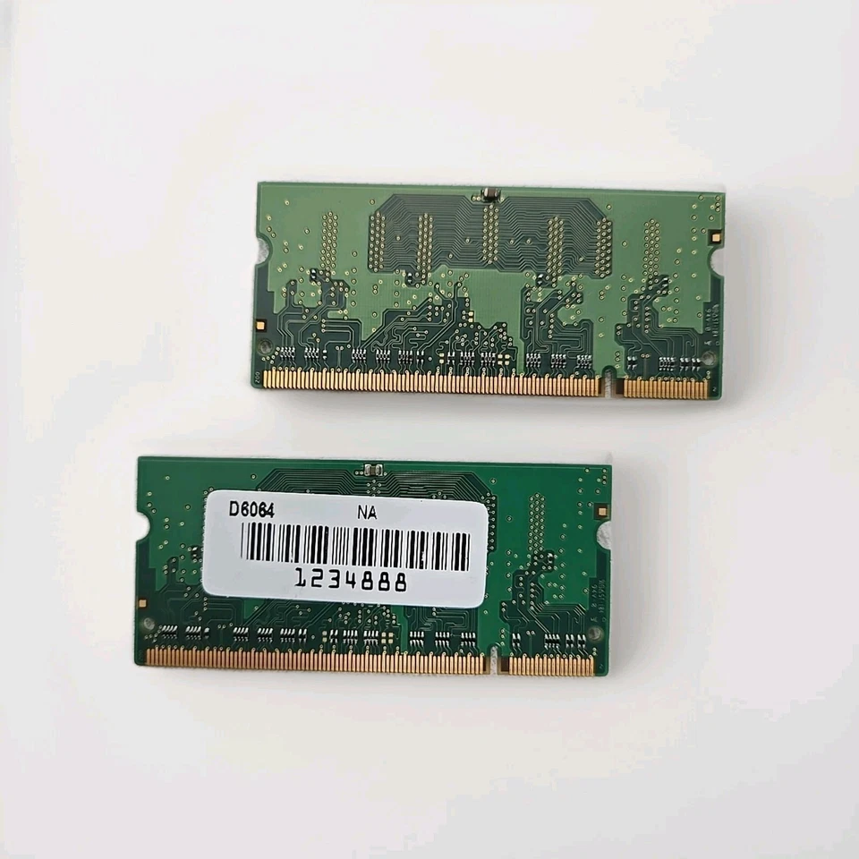 Hynix HYMP532S64P6-E3 AA 512MB DDR2-400 (256MB x 2) PC2-3200S Random Access Mem - Image 4 of 4
