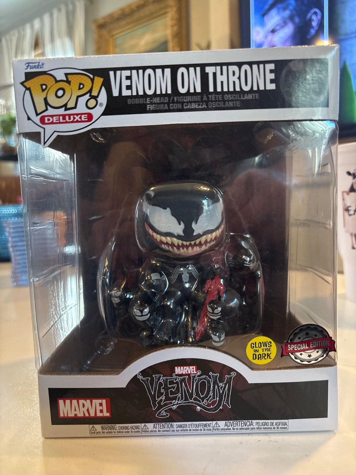 Funko Pop! Deluxe: Marvel - Venom (Glows in the Dark) - Mama Mio (mm)...