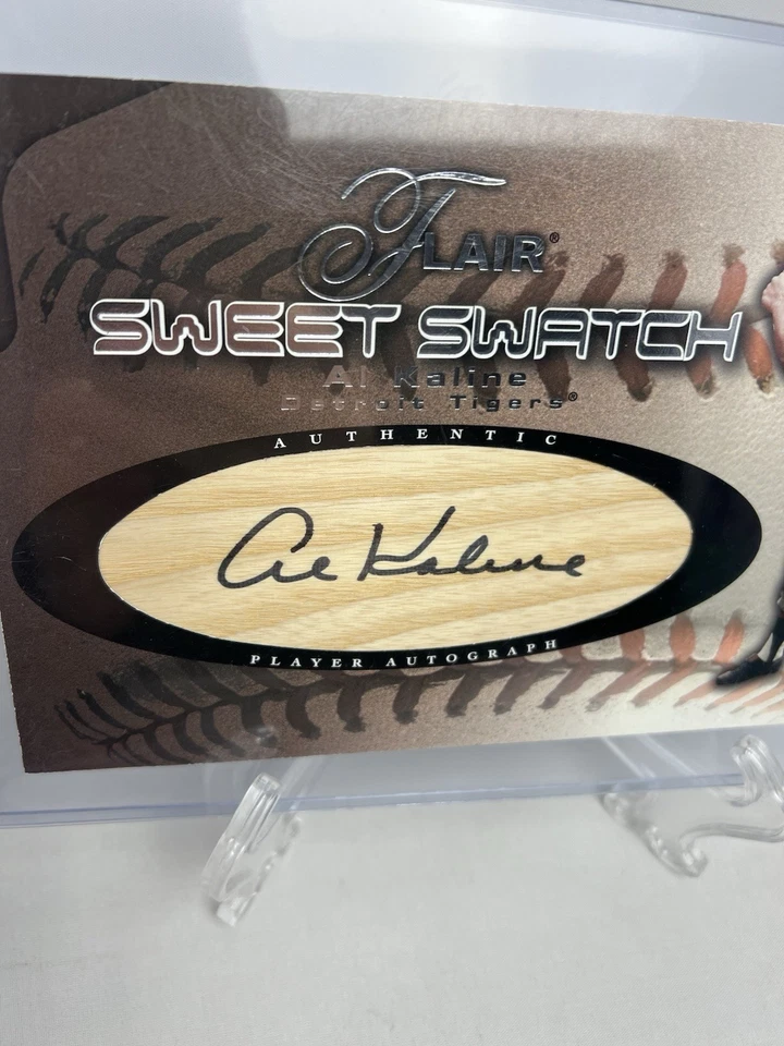 Tarjeta de bate firmada Fleer Flair Sweet Swatch 2002 Detroit Tigers Al Kaline 268/285 Foto 2 de 4