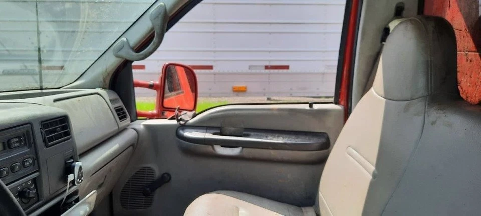 Fuse Box Engine Fits 00-04 FORD F250SD PICKUP 4289928 - Image 4 of 4