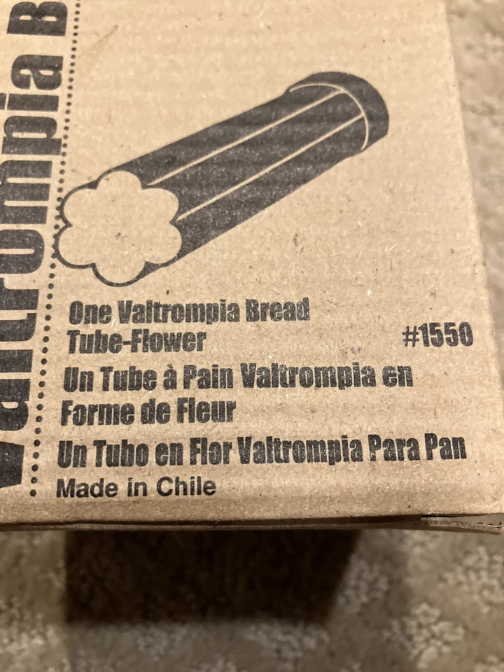 NEW in Box Pampered Chef Bread Tube Flower 1550 - Image 3 of 4