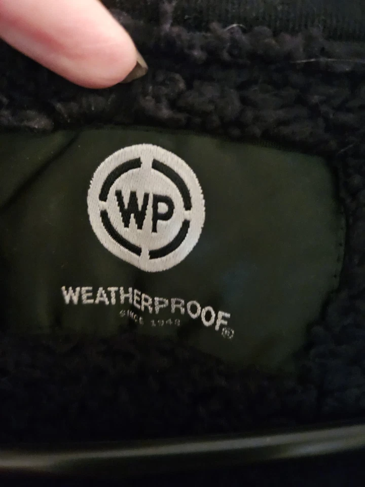 Mens Weatherproof  XL Red And Black Buffalo Check Chamois Shirt, Sherpa Lined. - Image 3 of 4