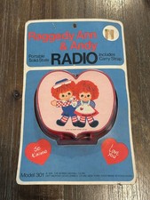 Vintage 1974 Raggedy Ann & Andy Radio by Philgee International Ltd.