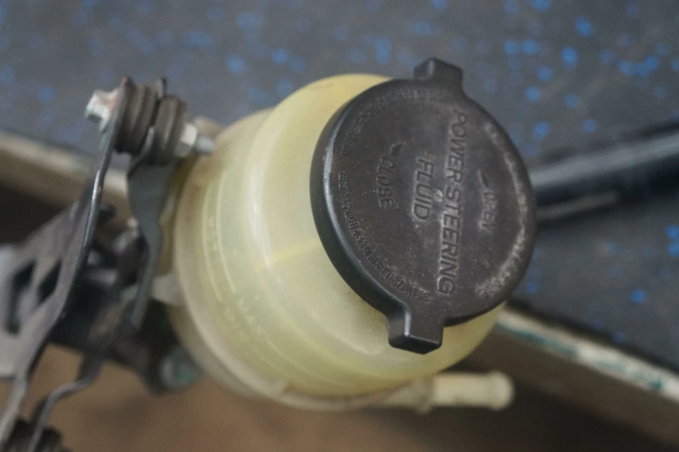 Cubierta del motor compartimento barra transversal montaje de viga A132A0366F OEM Lotus Evora 2010 Foto 4 de 4