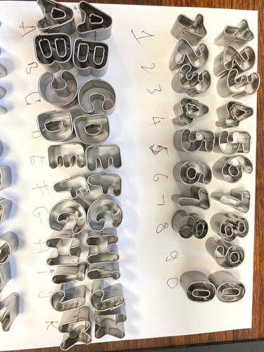Cutters/ Assorted Cookie Cutters Set of 74 Pieces - Picture 3 of 11