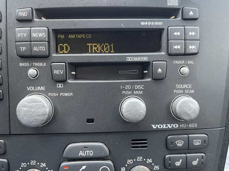 VOLVO V70 II Radio Autoradio Radio CD Kassettenradio 8633166-1 Original - Bild 2 von 4