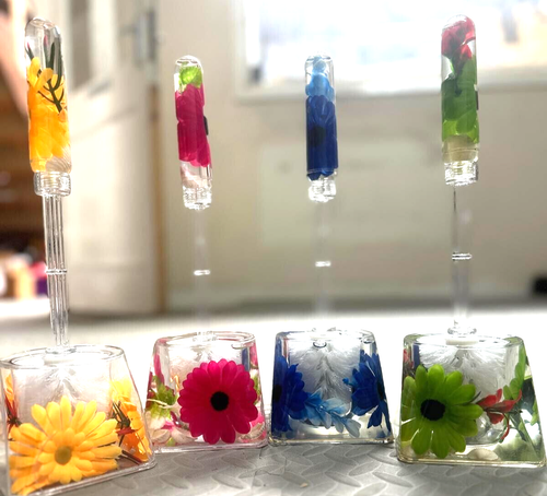 NEW Bathroom Cleaning Clear Acrylic Toilet Brush Holder Floating flowers D.I.L - Picture 6 of 15