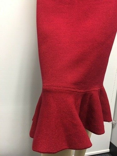 Falda con volantes St John Knit COLECCIÓN NUEVA SIN ETIQUETAS rojo oscuro arándano talla 14 - Imagen 2 de 7