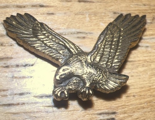Eagle Pin cTo 1/10 10K Yellow Gold Filled In - Picture 2 of 6