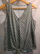 Loft Outlet Shirt Womens Medium Green and White Polka Dot 100%cotton Front Tie