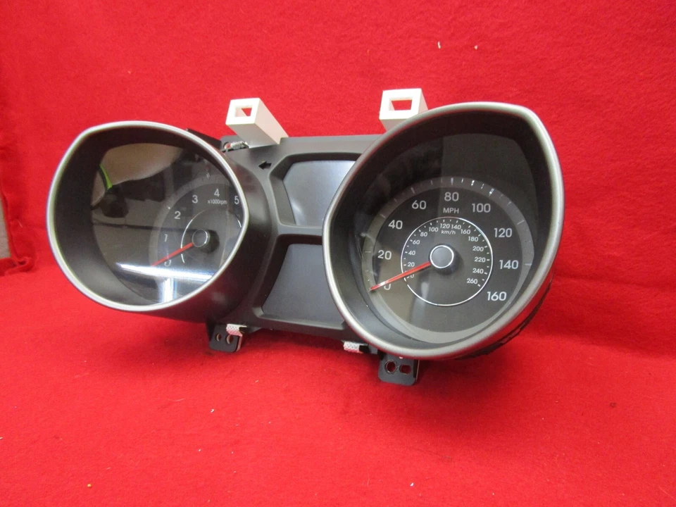 2014-2017 Hyundai Elantra Speedometer Instrument Gauge Cluster - Image 2 of 4