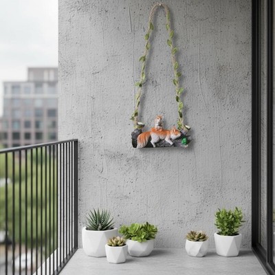 Eichhörnchen Schaukel Ornament niedliche Baumschaukel Eichhörnchen Statue handbemalt für Terrasse