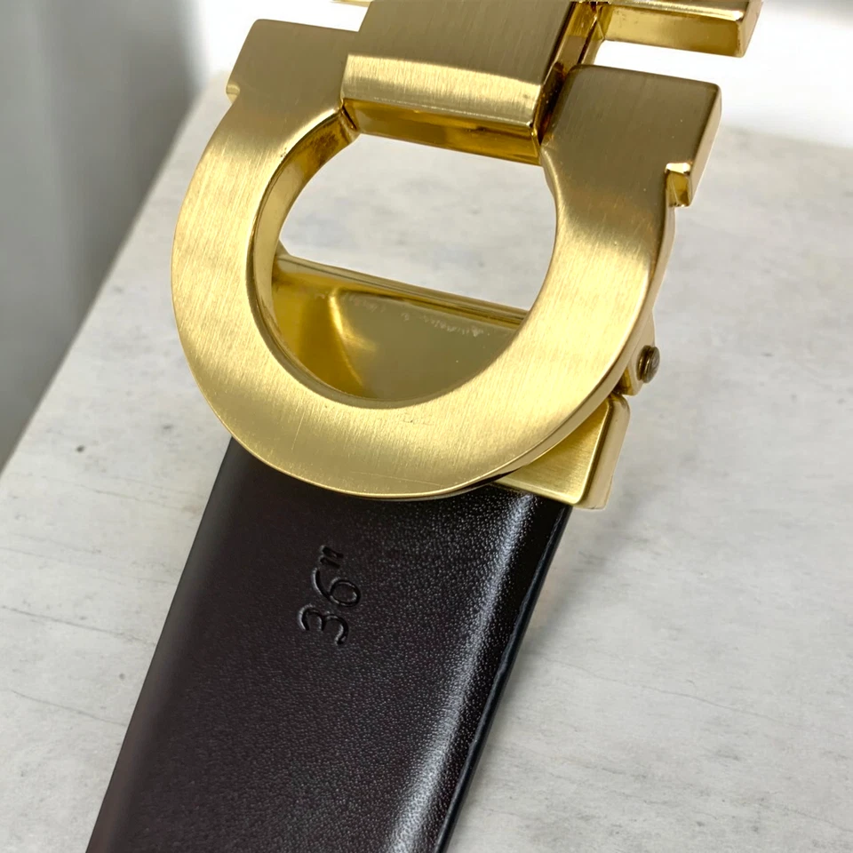 NEW Marco Valentino Black/Brown Reversible Leather Belt Brushed Gold Buckle NWT - Image 4 of 4