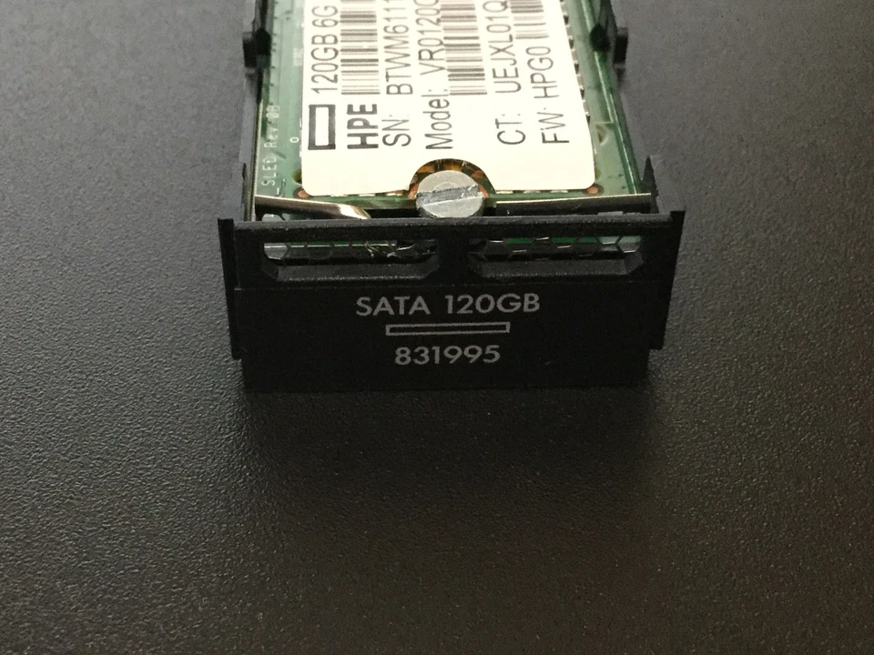 HPE 120GB SATA 6G Read Intensive UFF M.2 Kit (822594-B21) - Image 4 of 4
