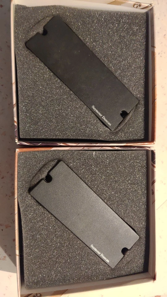 Set micros Seymour Duncan Blackout 8 cordes AHB-1 - Photo 1/1