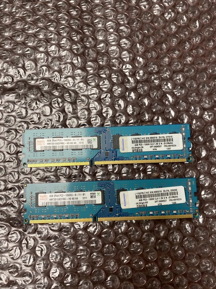Hynix HMT351U6CFR8C-H9 8GB (4GBx2) PC3-10600U 240-Pin DDR3 Memory - Image 2 of 4