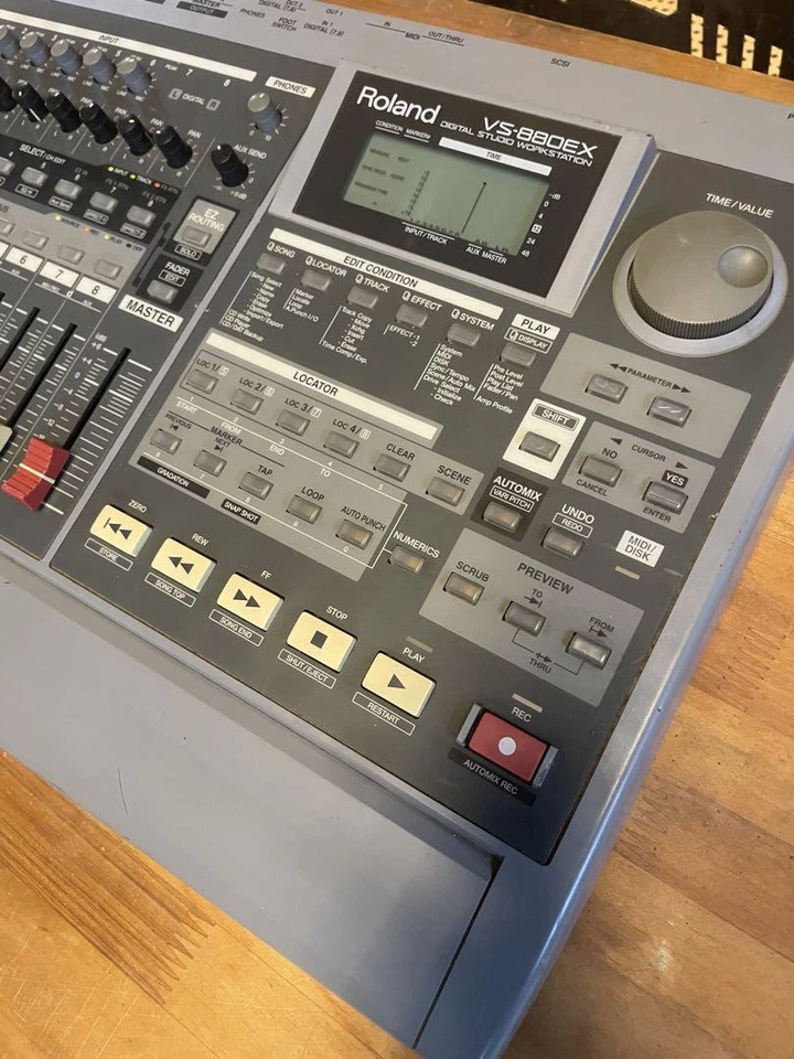 Roland VS-880EX Multi-Track Recorder AC100V - Image 3 of 4