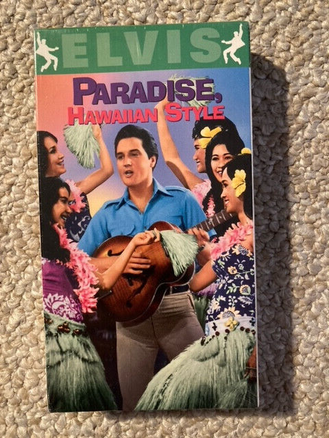 ELVIS PRESLEY PARADISE HAWAIIAN STYLE 1965 VHS, 1997 PARAMOUNT