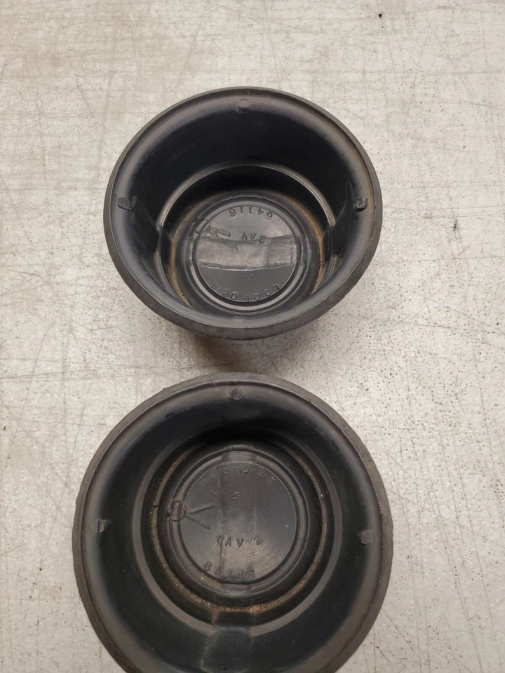 Chrysler Town & Country Dodge Caravan 1987-1995 tapacubos central sombra 5204001 Foto 4 de 4