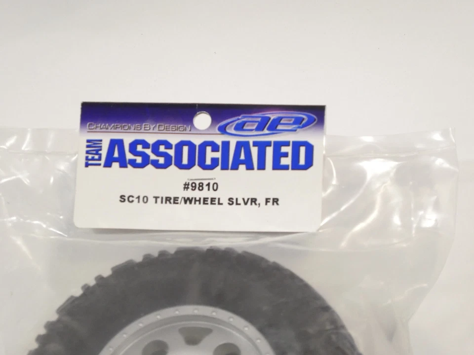 Team Associated S10 Komplettrad 2WD vorn Silber 9810 NEU OVP - Bild 2 von 4