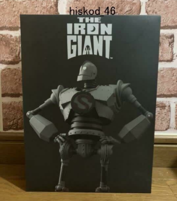 RIOBOT The Iron Giant 1/80 scale Painted Finished Product Action