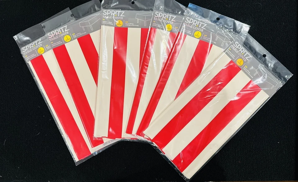 Cubierta de mesa Spritz Pirate Cove - Rayas rojas y blancas (52"x 84") - Paquete de 6 Foto 3 de 4