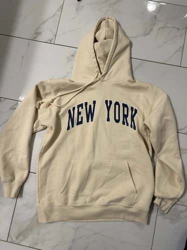 OFF WHITE Felpa con cappuccio Brandy Melville Cream New York